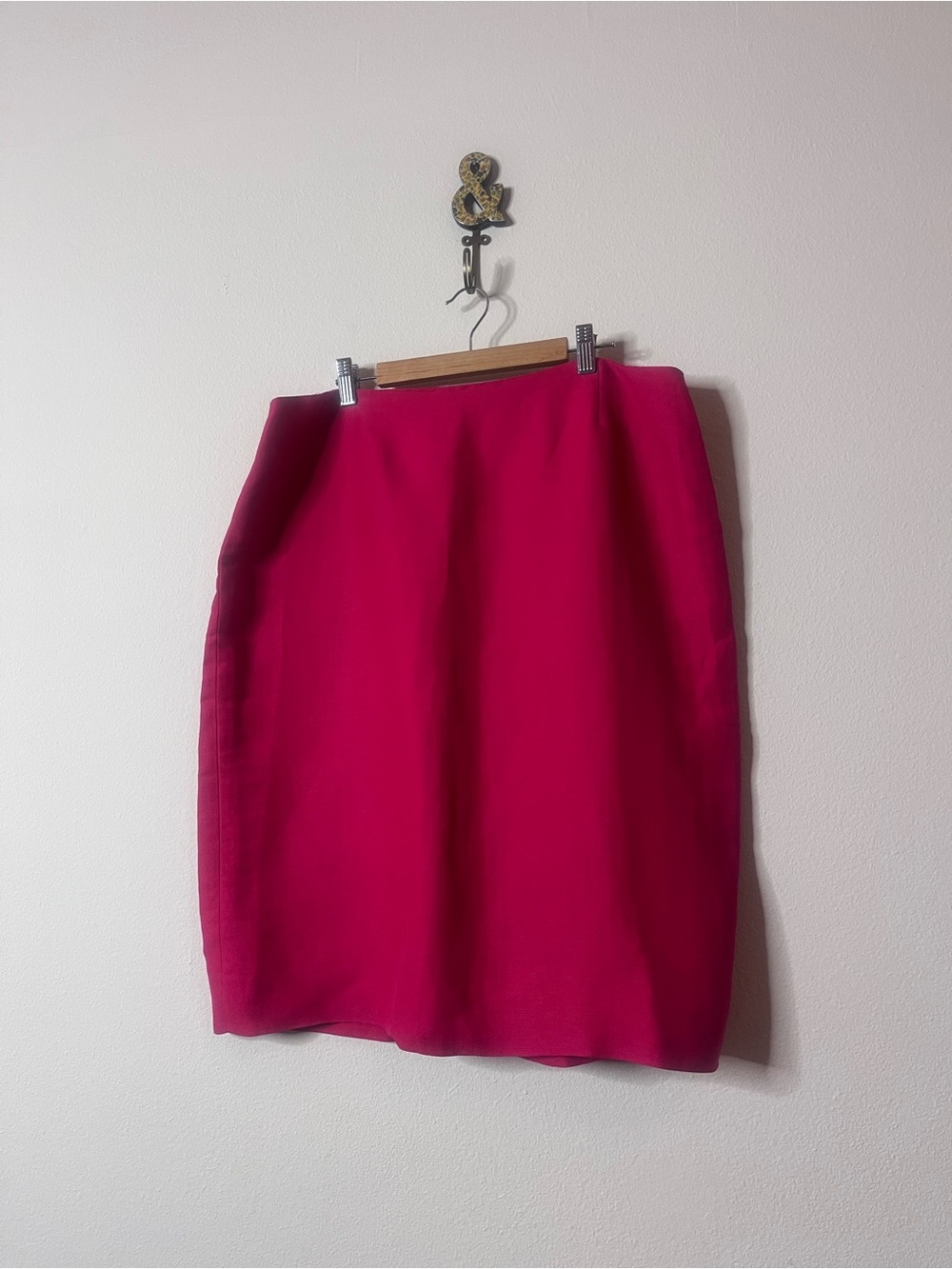 Dana Buchman Bright Fuchsia Pencil Skirt